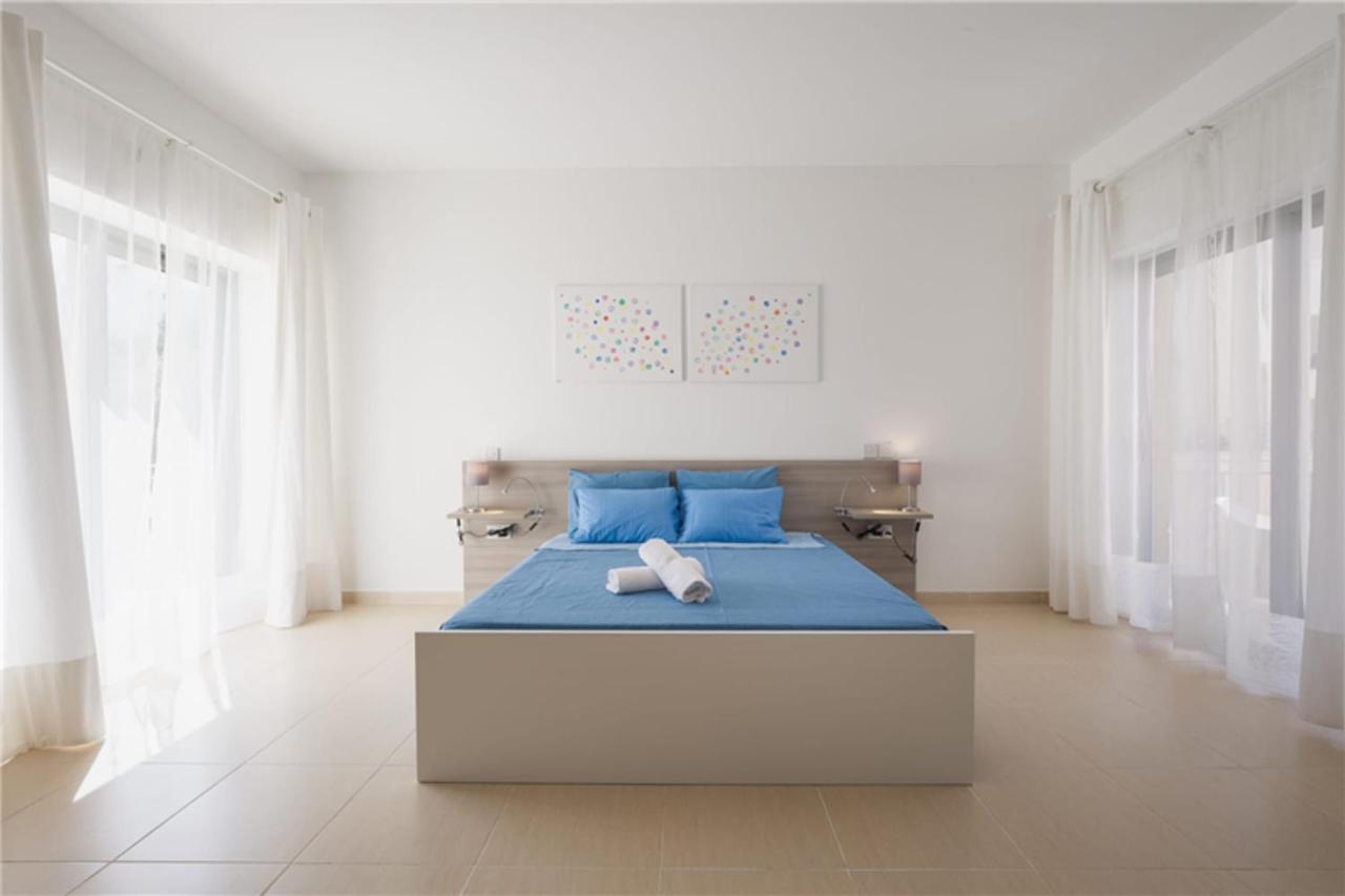 Lux Seaview & Pool-Hosted By Sweetstay Mellieħa Exterior foto